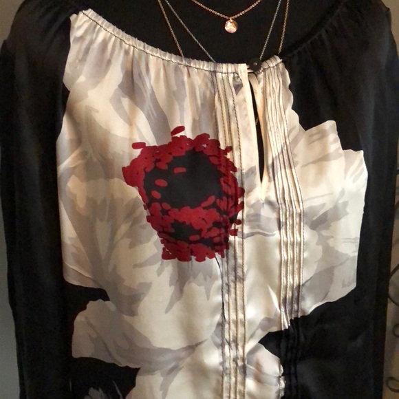 White House Black Market Dress Shirt - Picture 2 of 5